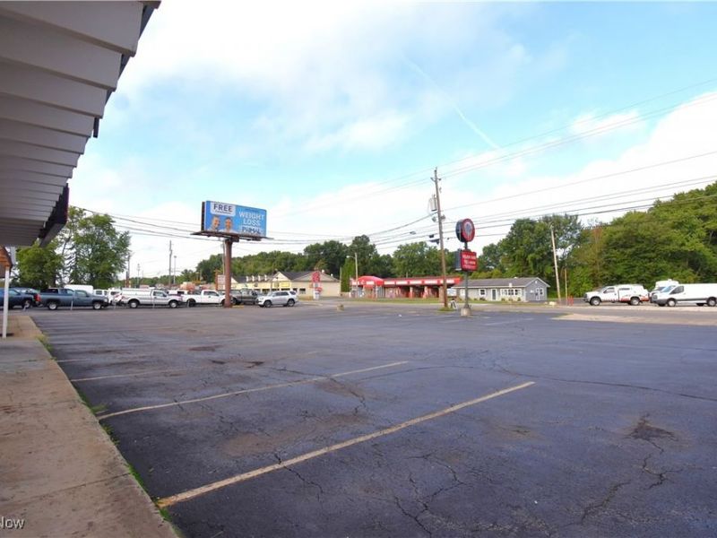 1305-1363 S Raccoon Road, Youngstown, OH 44515 Photo 16