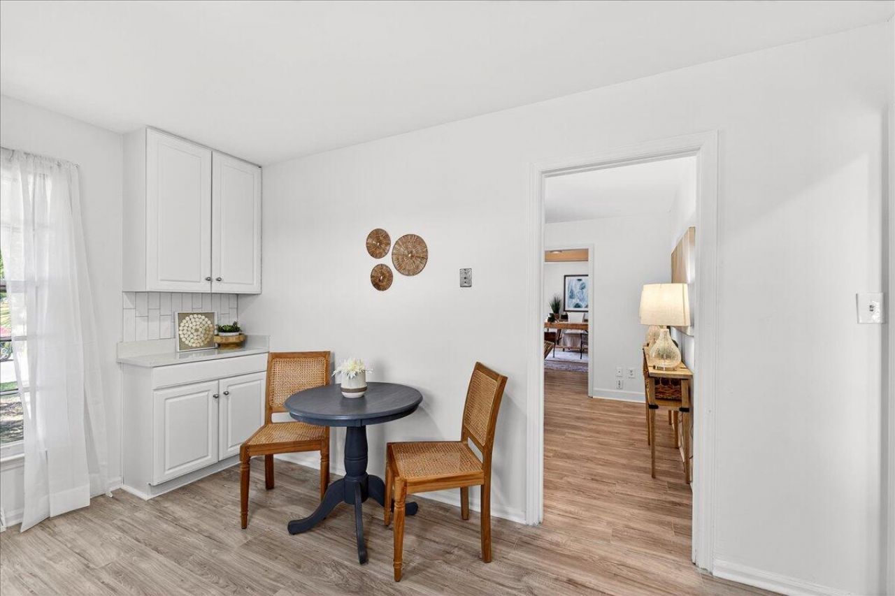 3452 Plaza Lane Photo 18