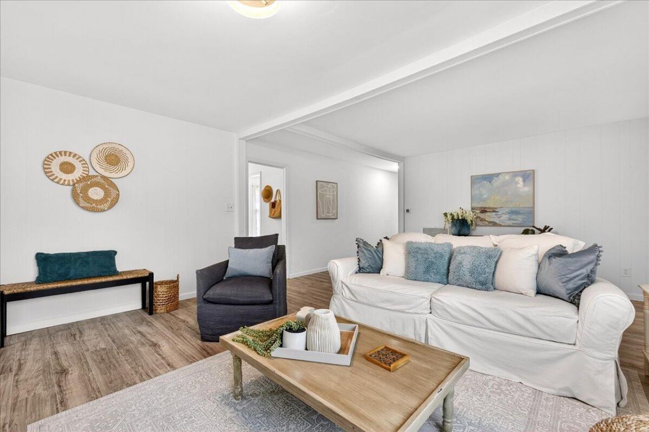 3452 Plaza Lane Photo 23