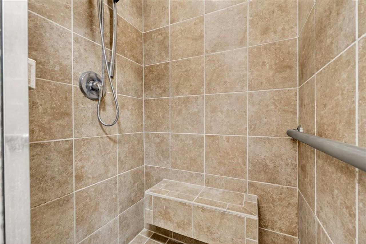 3452 Plaza Lane Photo 33