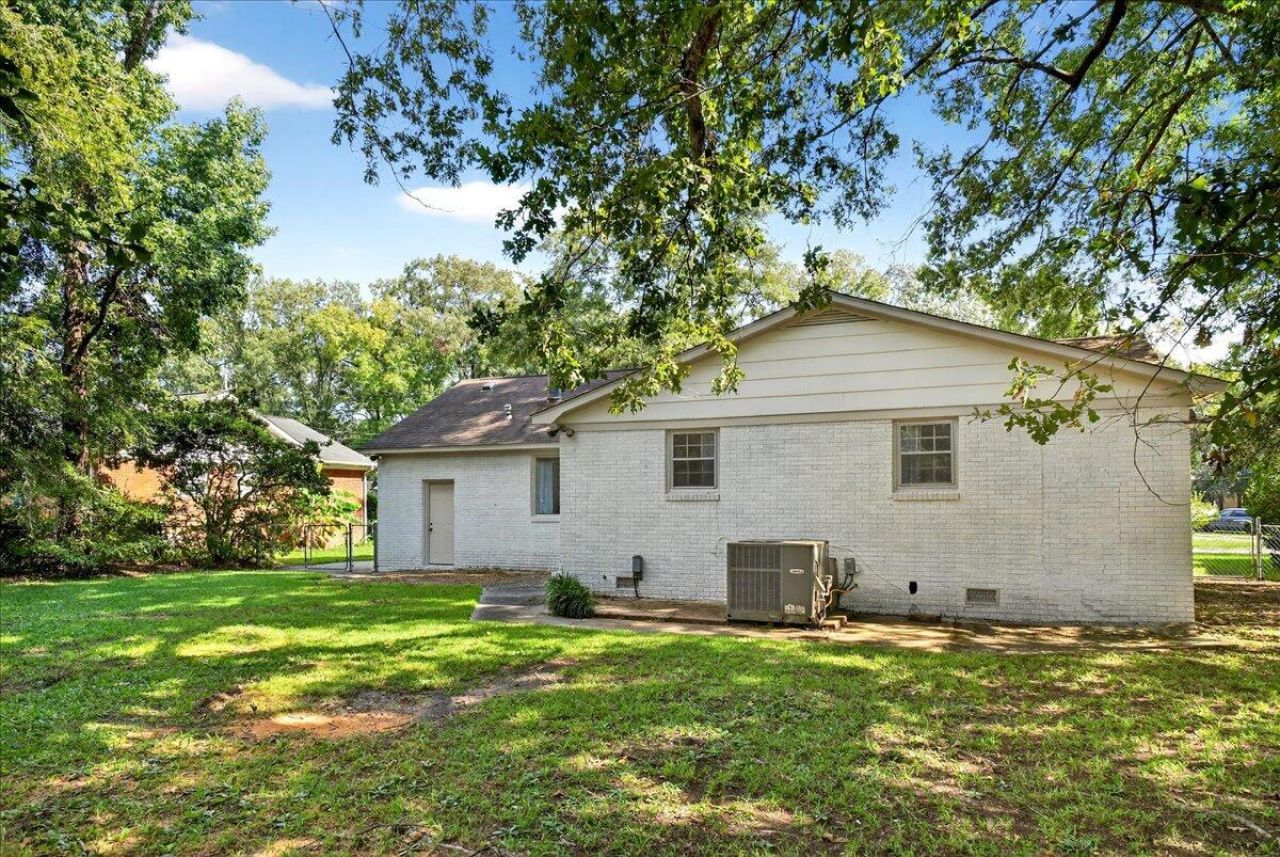 3452 Plaza Lane Photo 37