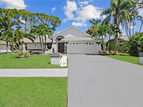 2602 Elva PL, LEHIGH ACRES, FL 33971