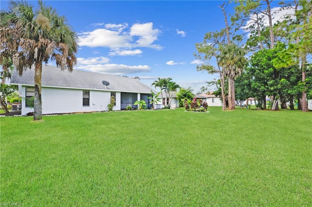 2602 Elva Pl, Lehigh Acres, FL 33971 Photo