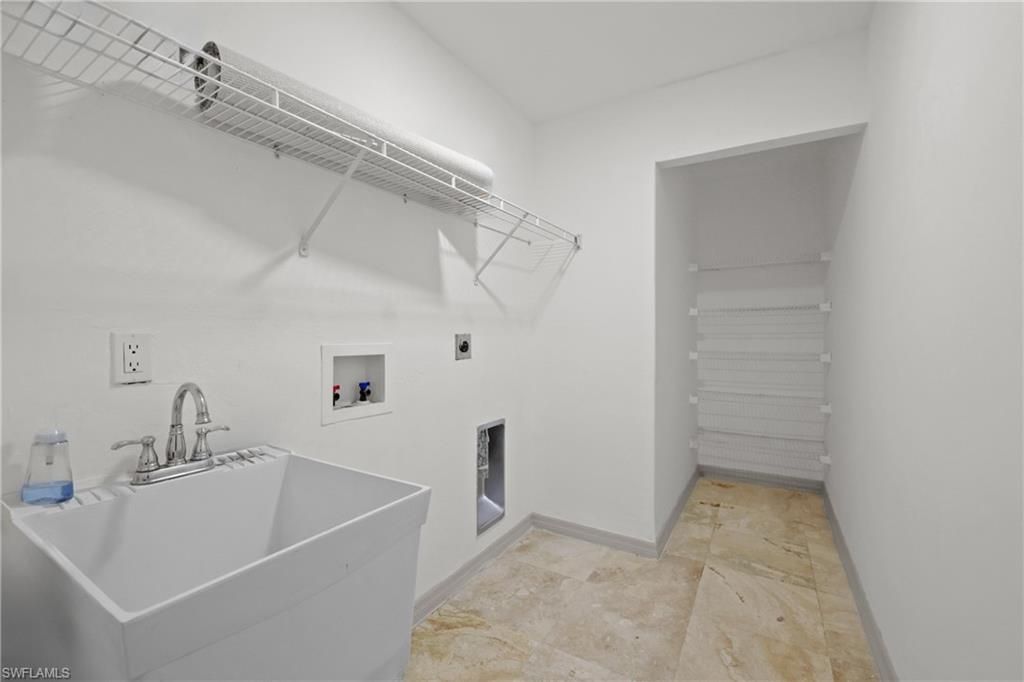 2602 Elva Pl, Lehigh Acres, FL 33971 Photo