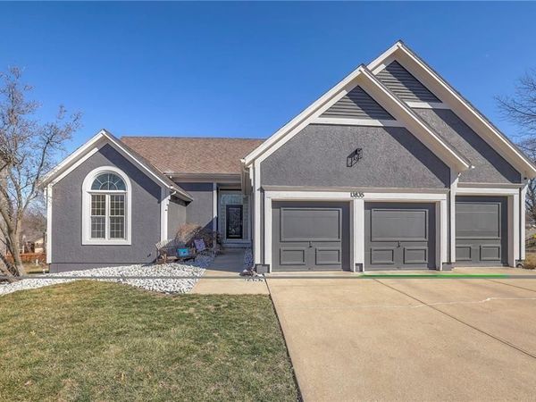 13835 Craig Street, Overland Park, KS 66223