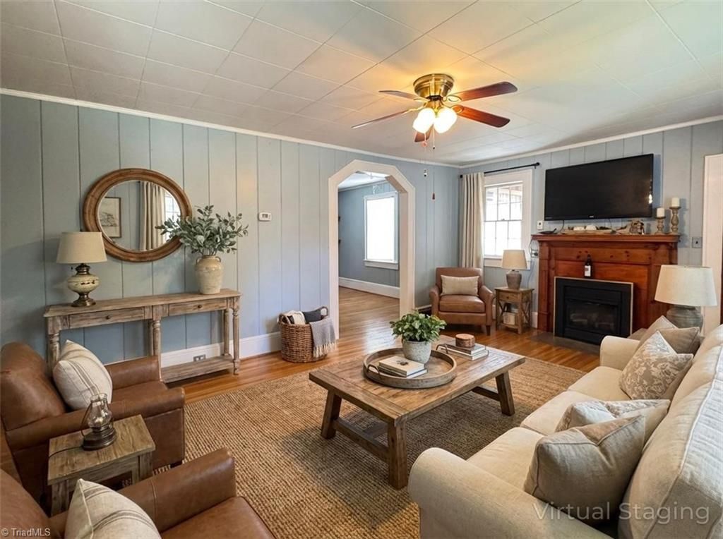 127 Young Street, Elkin, NC 28621 Main Photo