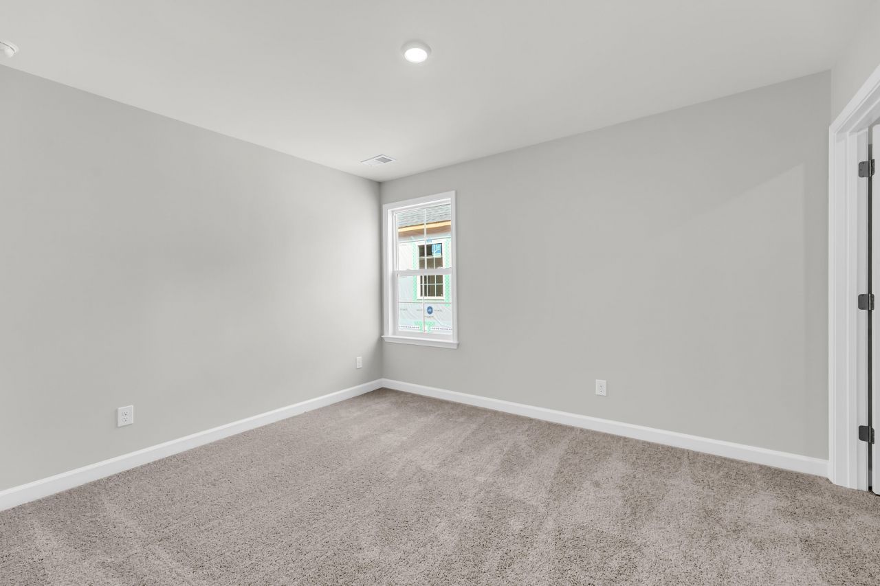 155 Casein Street Photo 40