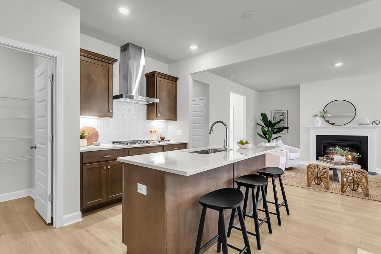 155 Casein Street Photo 5