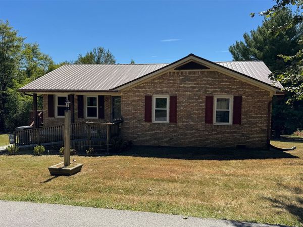 125 Cherokee Drive, Morgantown, KY 42261