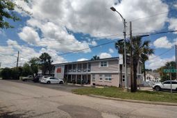 307 Flagg St. photo 4