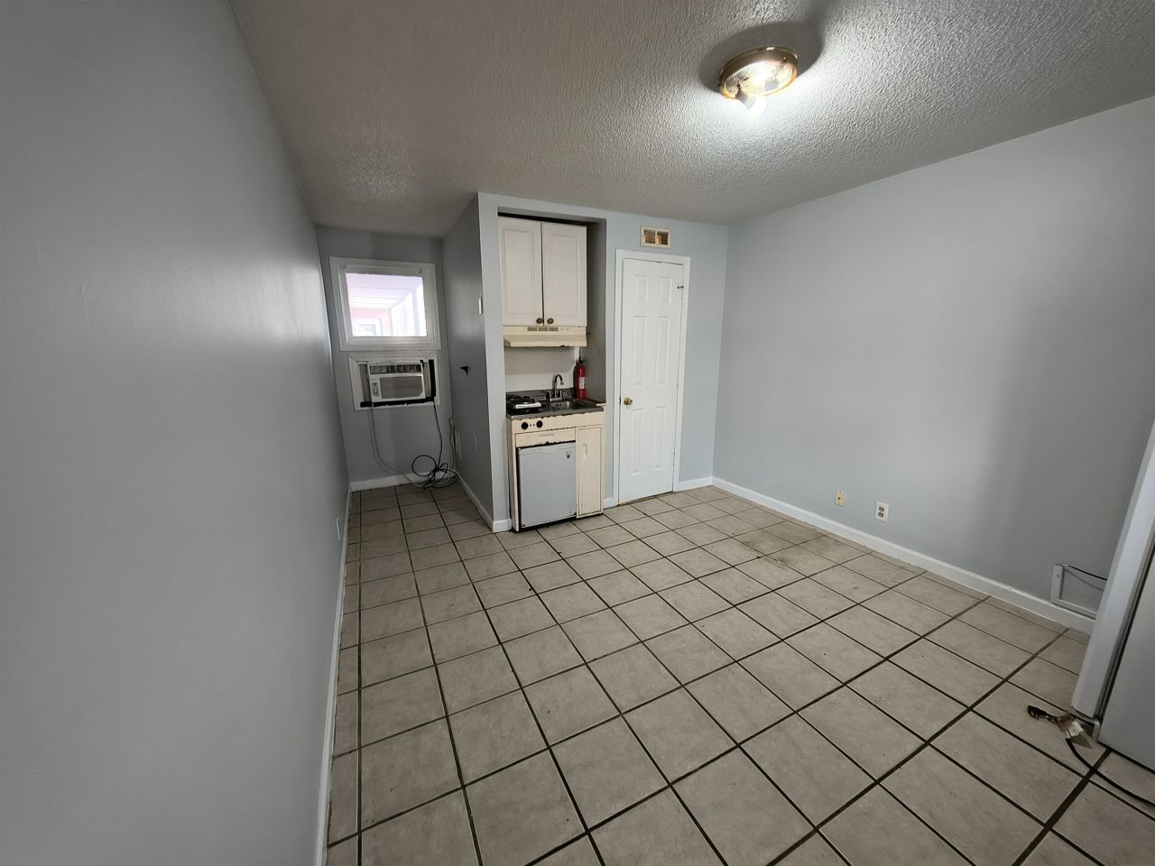 307 Flagg St. Photo 7