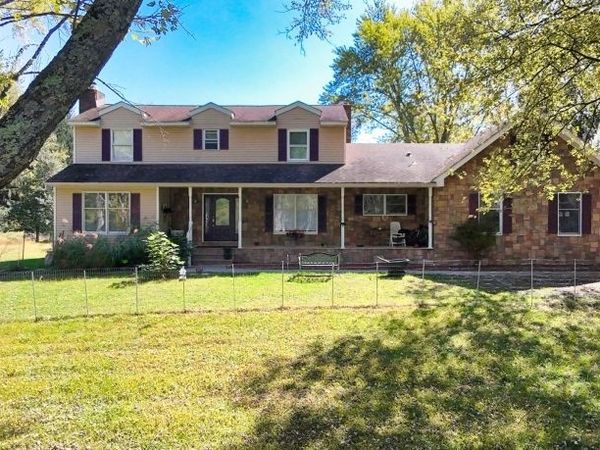 8 Ayers Rd, Sandyston, NJ 07827