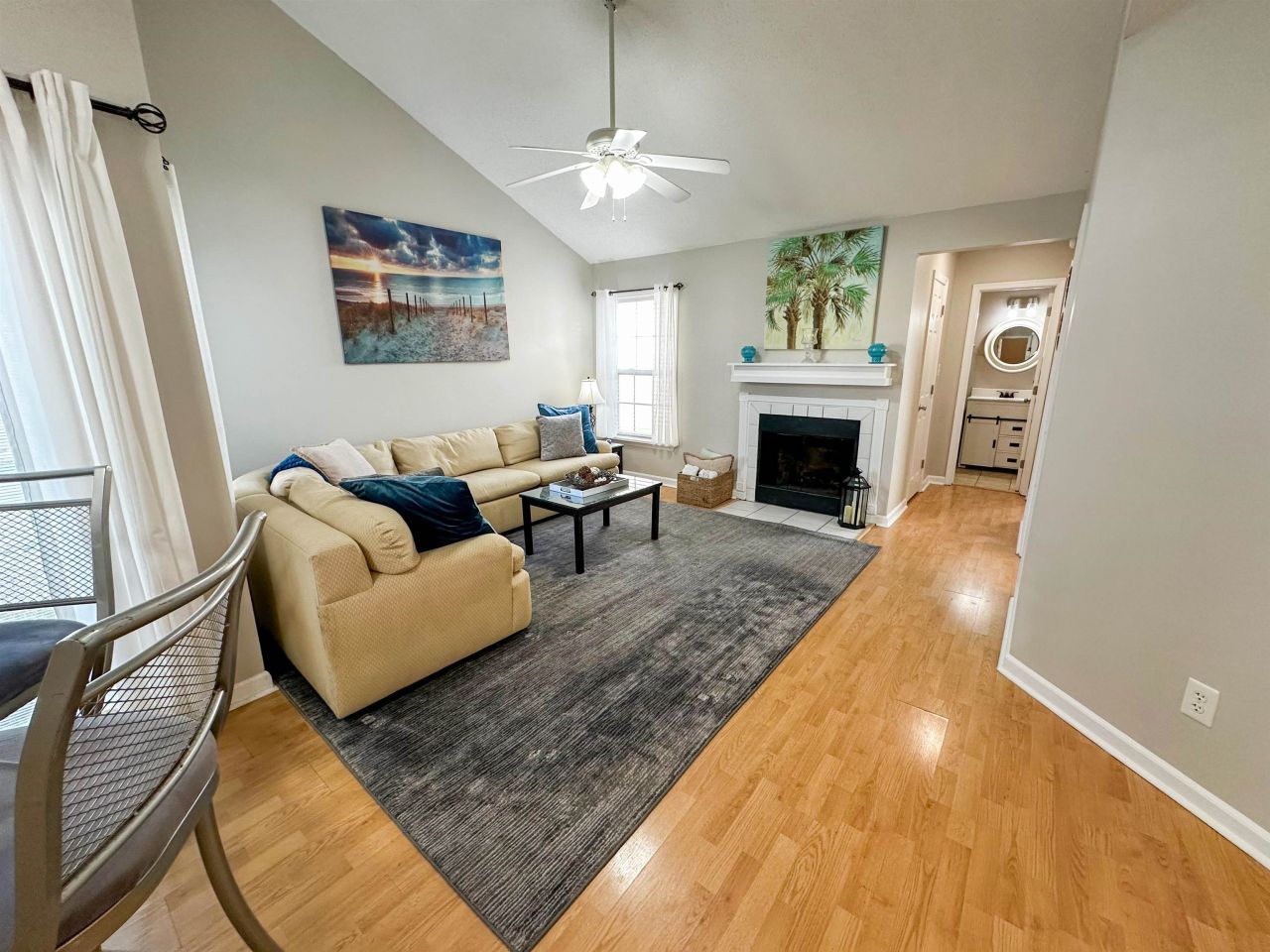 312 Lyons Cove Dr. Photo 4