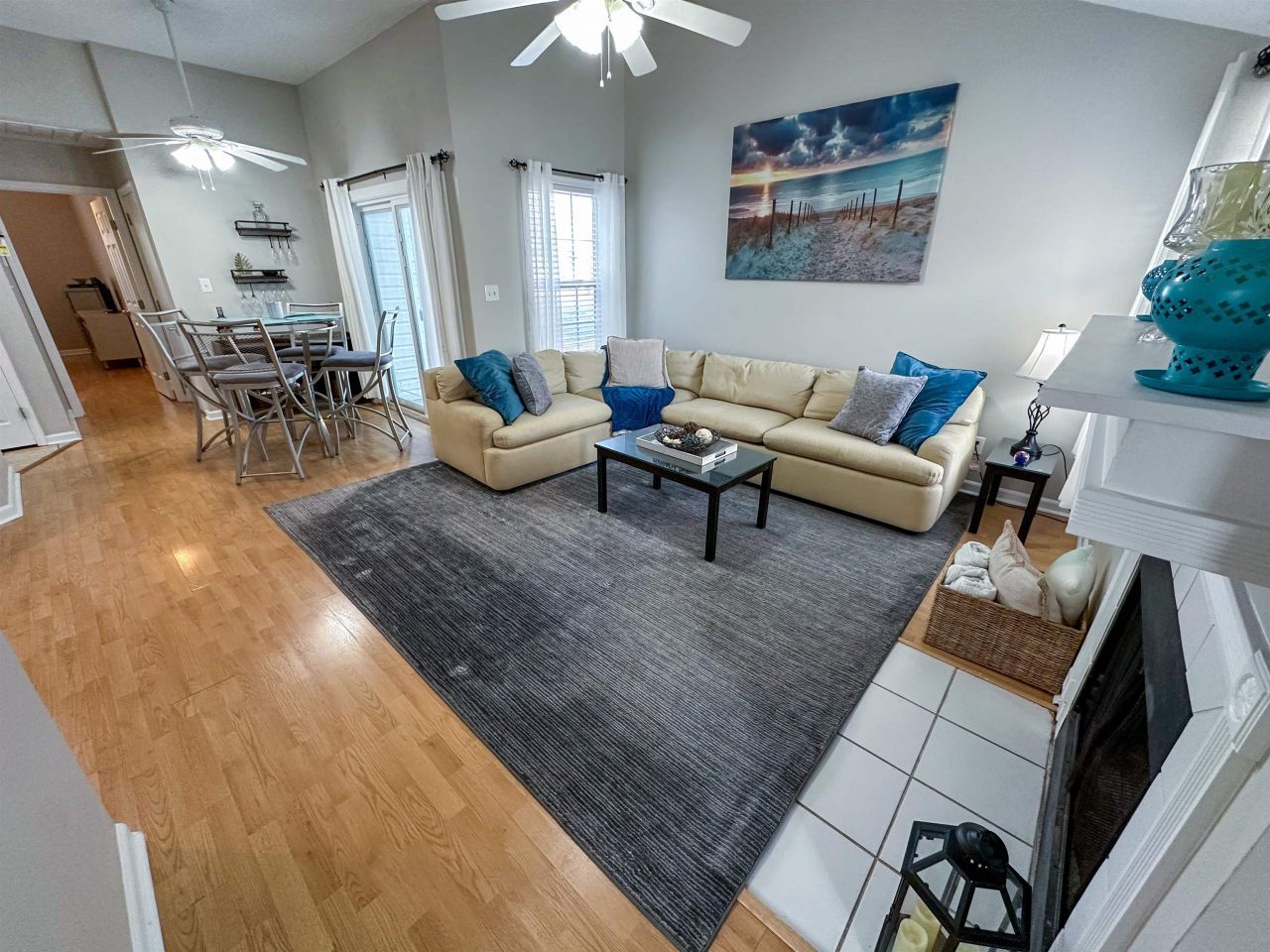 312 Lyons Cove Dr. Photo 7