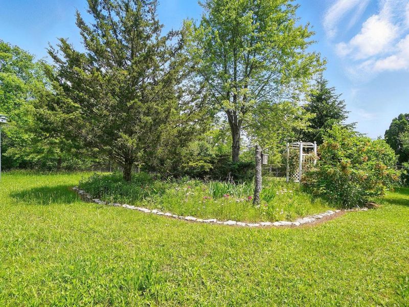 16270 Cook Yankeetown Road NE, Mount Sterling, OH 43143 Photo 13