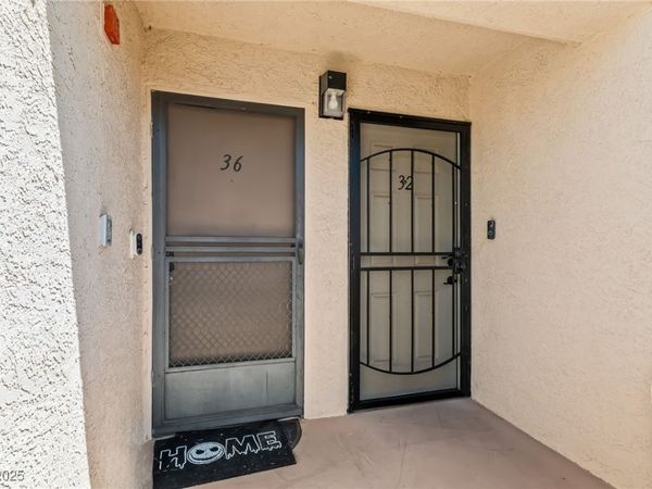 3720 Desert Marina Drive, Unit 32, Laughlin, NV 89029