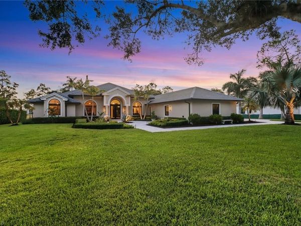12901 Valewood DR, NAPLES, FL 34119