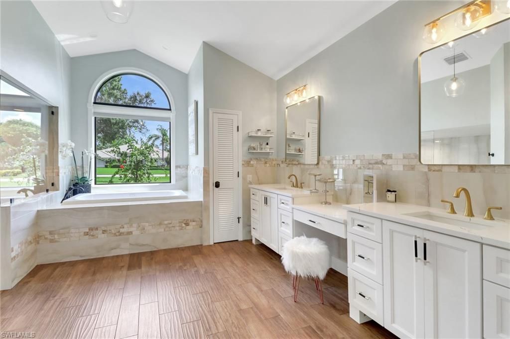 12901 Valewood Dr, Naples, FL 34119 Photo