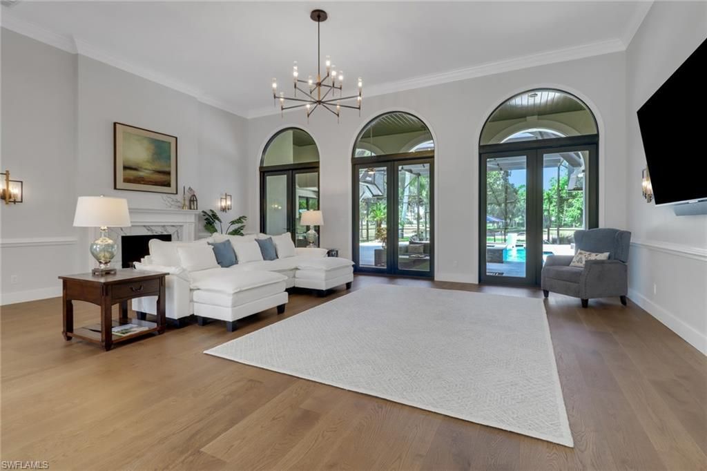 12901 Valewood Dr, Naples, FL 34119 Photo
