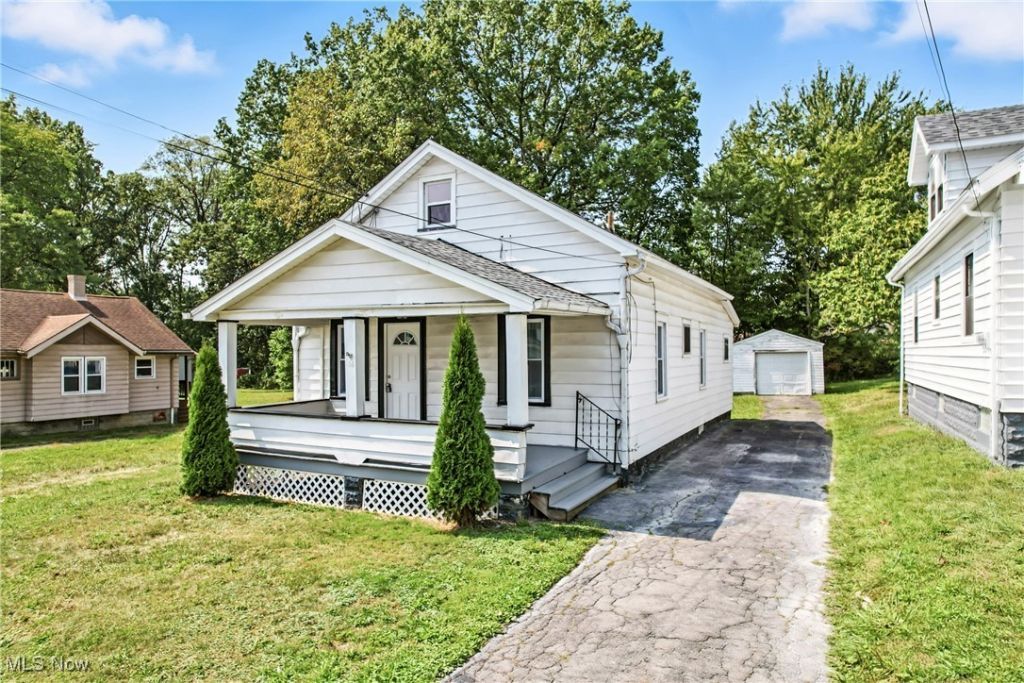 46 Matta Avenue, Youngstown, OH 44509 Main Photo