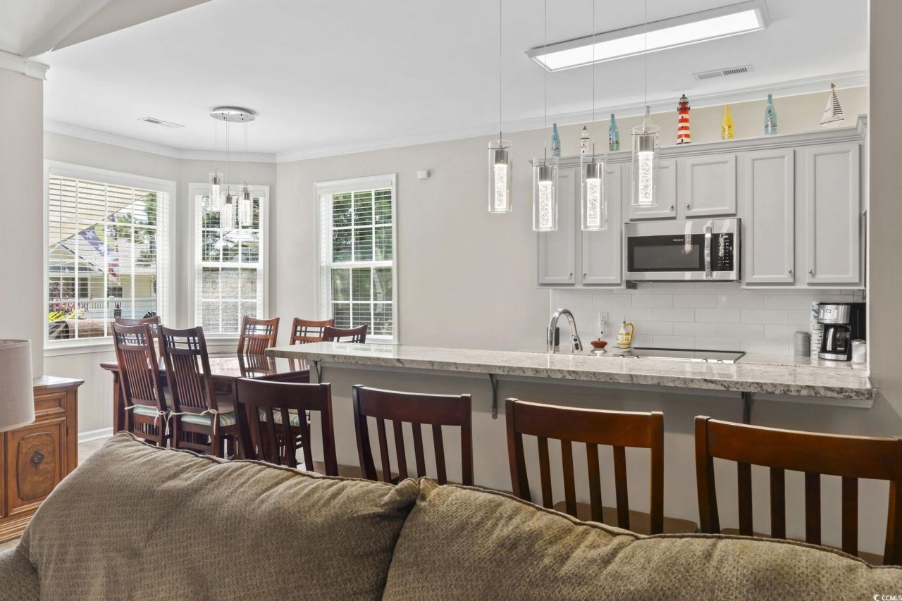 173 Cloverleaf Dr. Photo 16