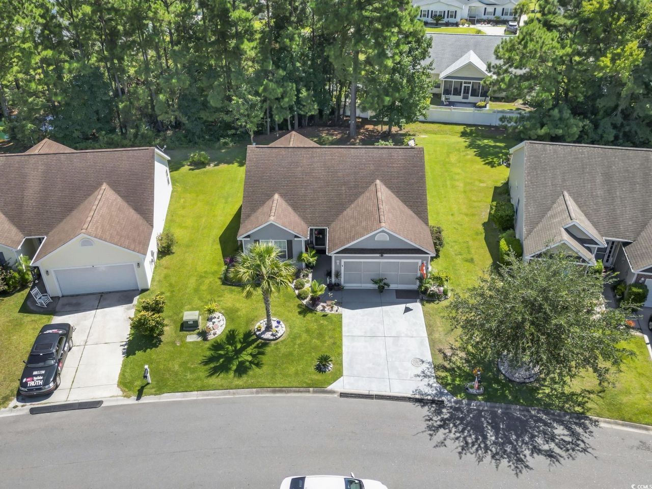 173 Cloverleaf Dr. Photo 2