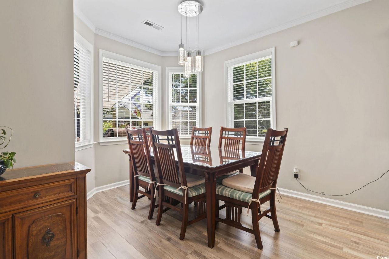 173 Cloverleaf Dr. Photo 21