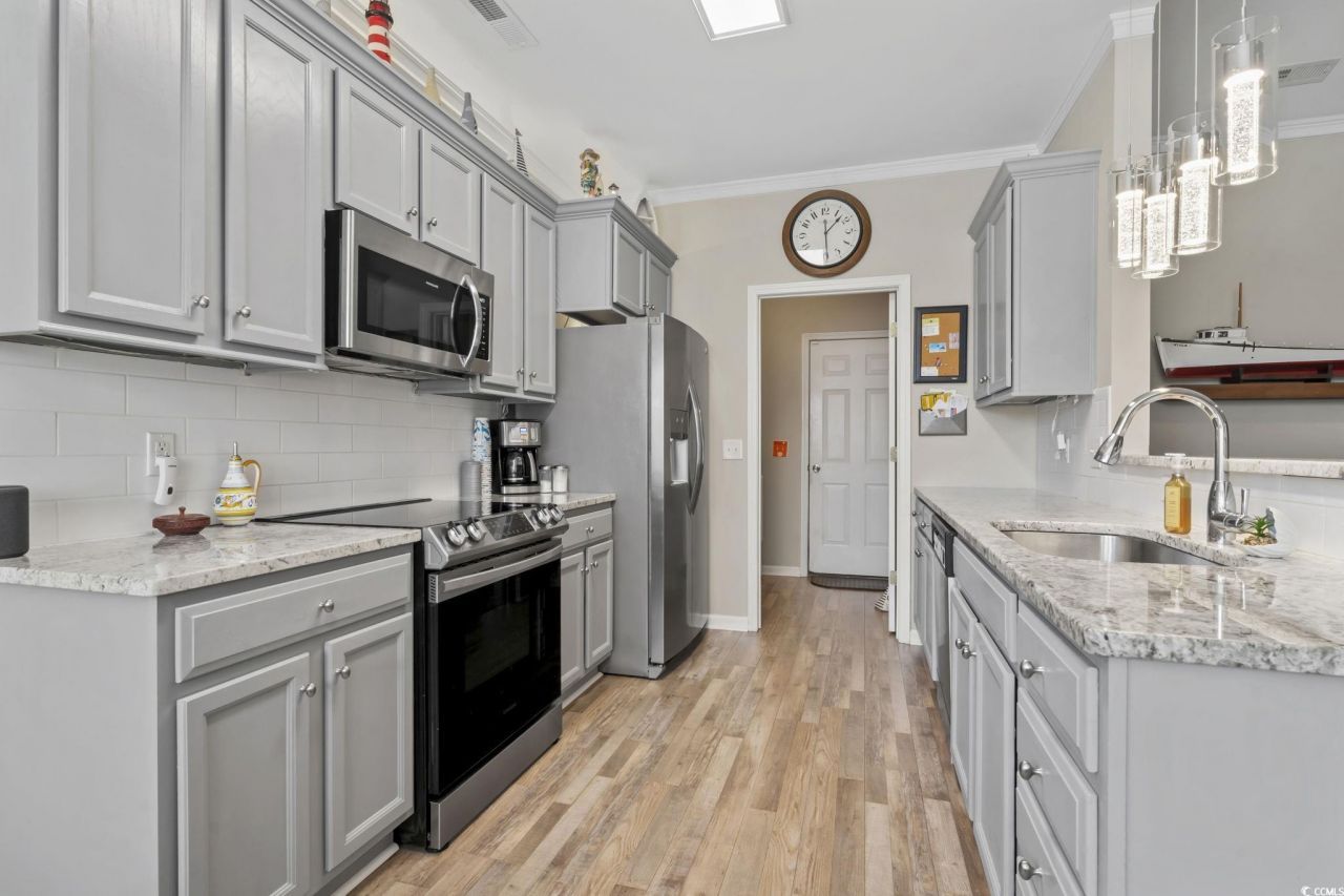 173 Cloverleaf Dr. Photo 22