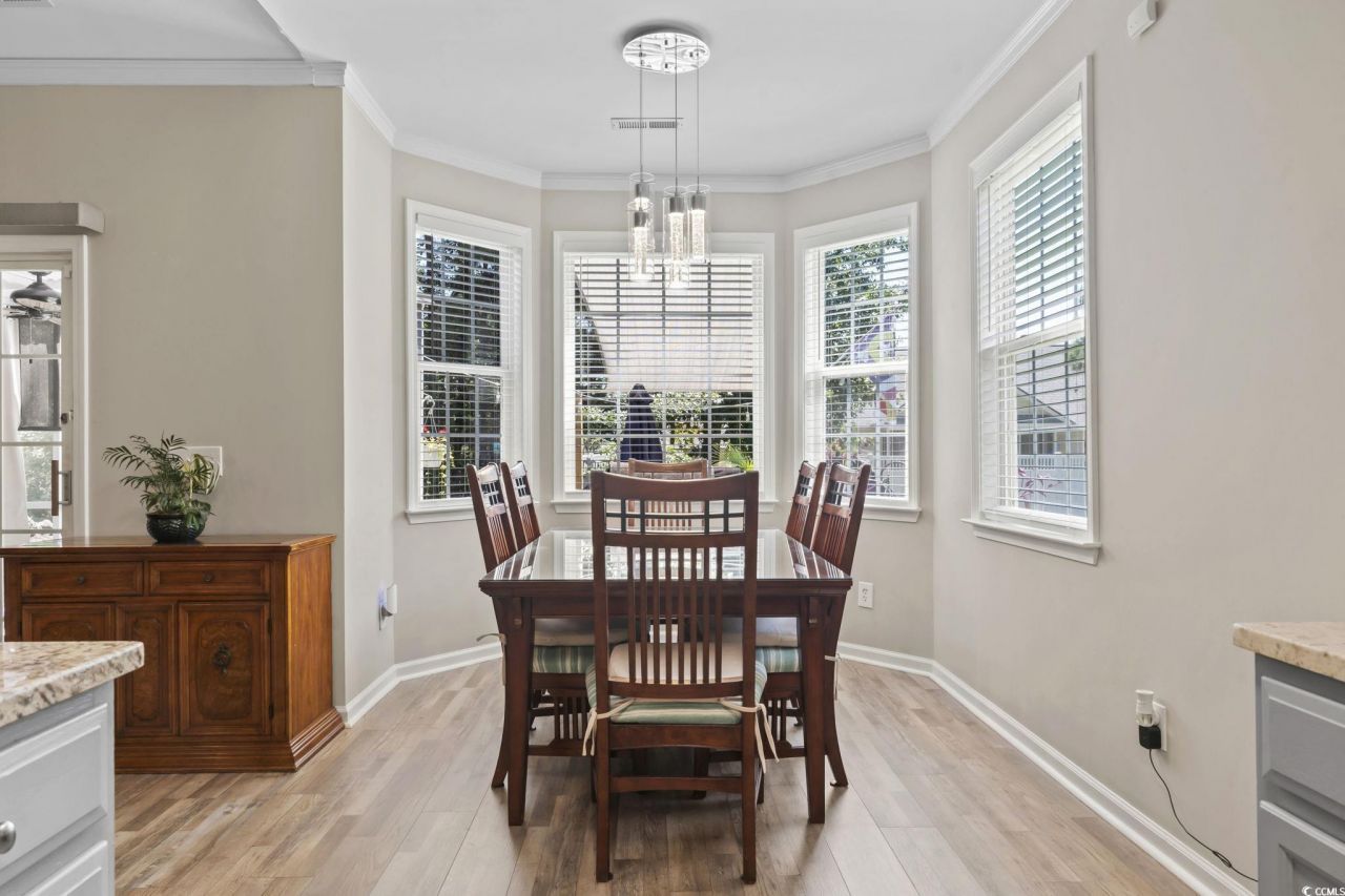 173 Cloverleaf Dr. Photo 25