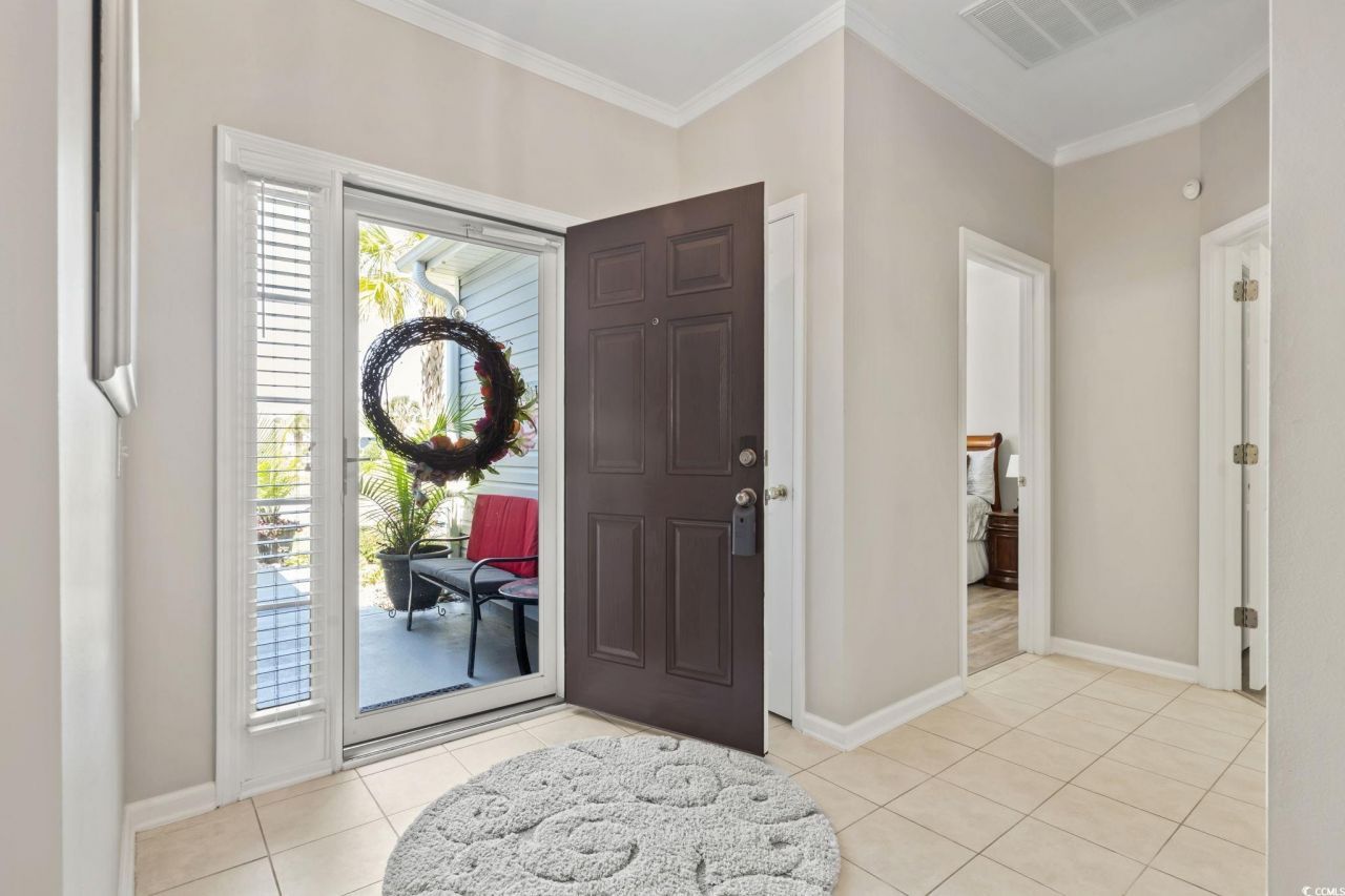 173 Cloverleaf Dr. Photo 6