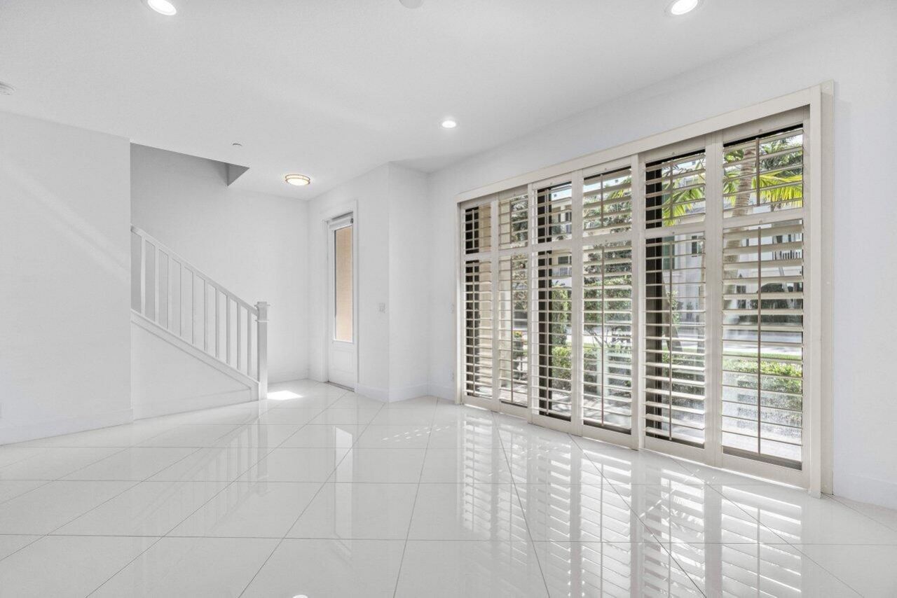 7115 Edison Place, Palm Beach Gardens, FL 33418 Photo