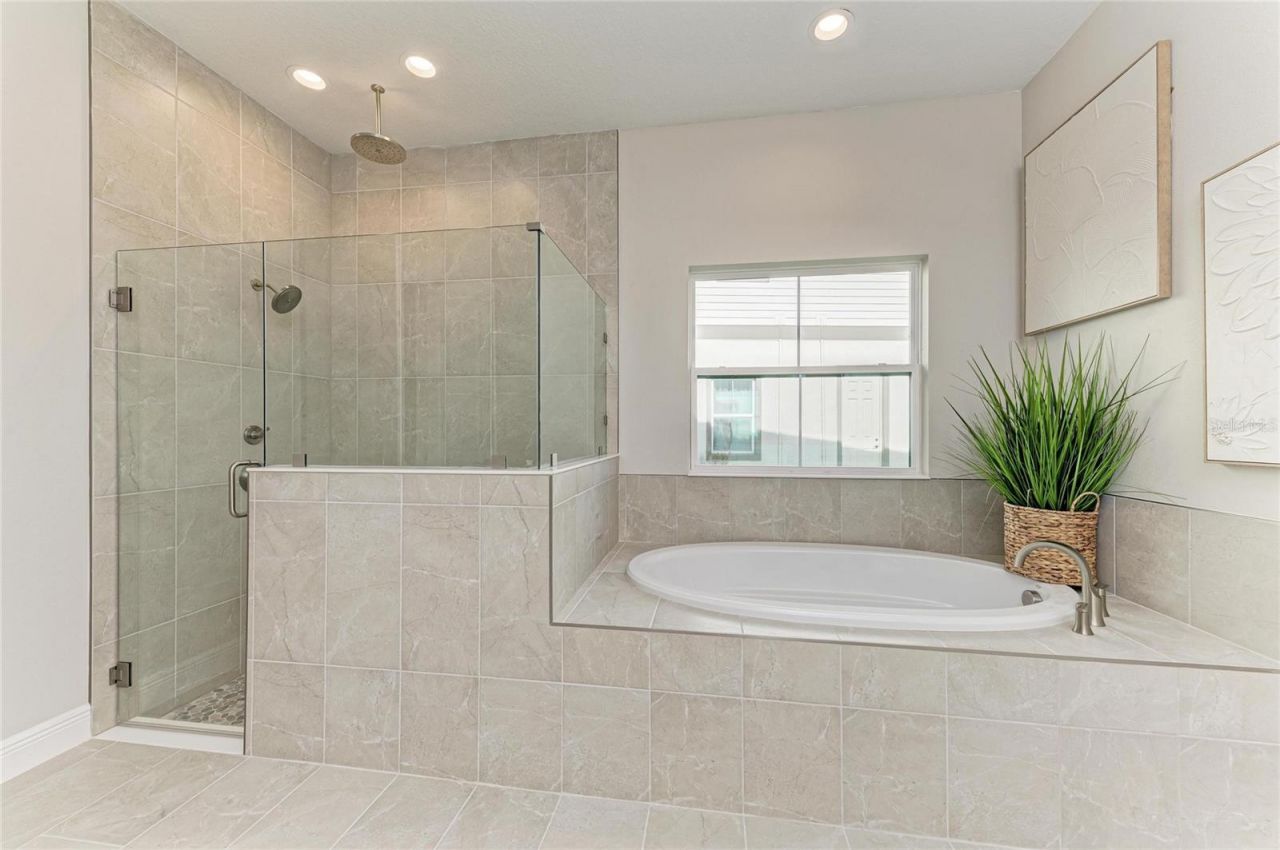 35418 Big Hawk Drive, Zephyrhills, FL 33541 Photo