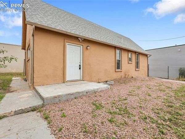 106 E Las Vegas Street, Colorado Springs, CO 80903
