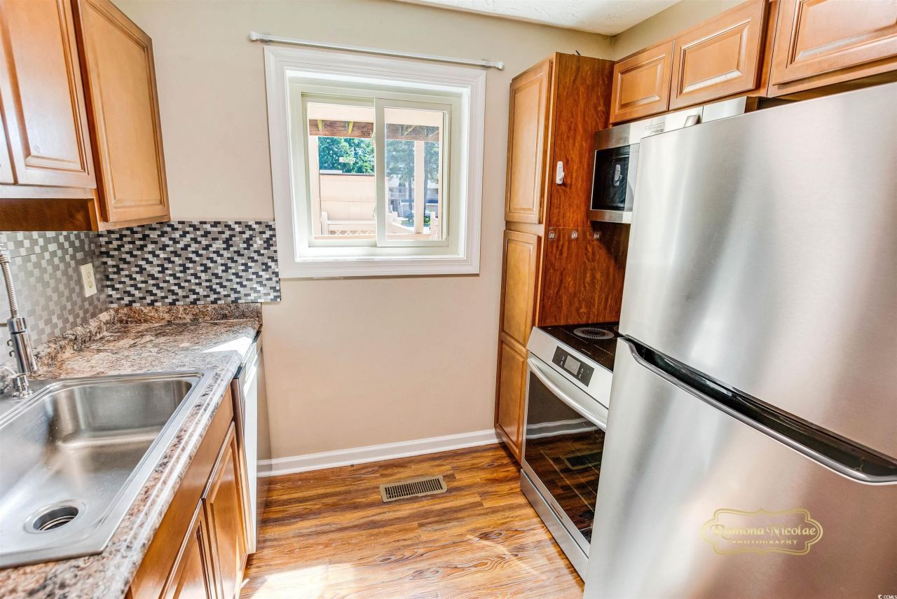 3015 Old Bryan Dr. Photo 8