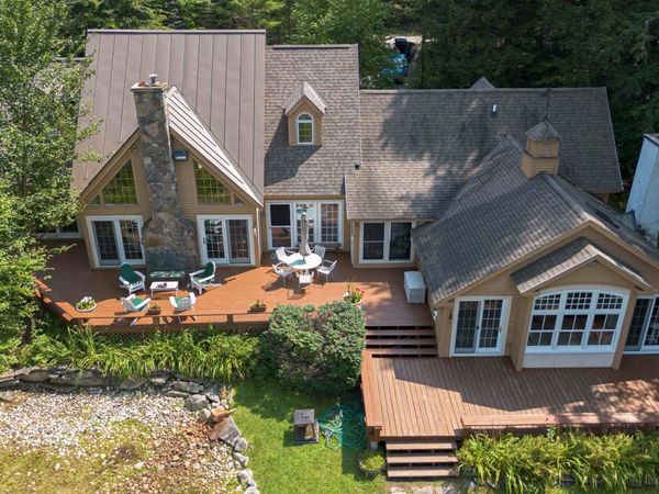 1189 Cole Pond Road, Jamaica, VT 05343