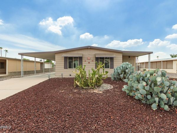 8905 E INDIANA Avenue, Sun Lakes, AZ 85248