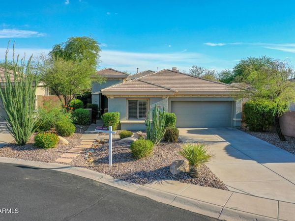 2927 W PLUM HOLLOW Drive, Anthem, AZ 85086