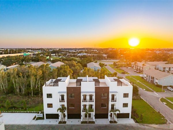 10341 2ND WAY N, ST PETERSBURG, FL 33716