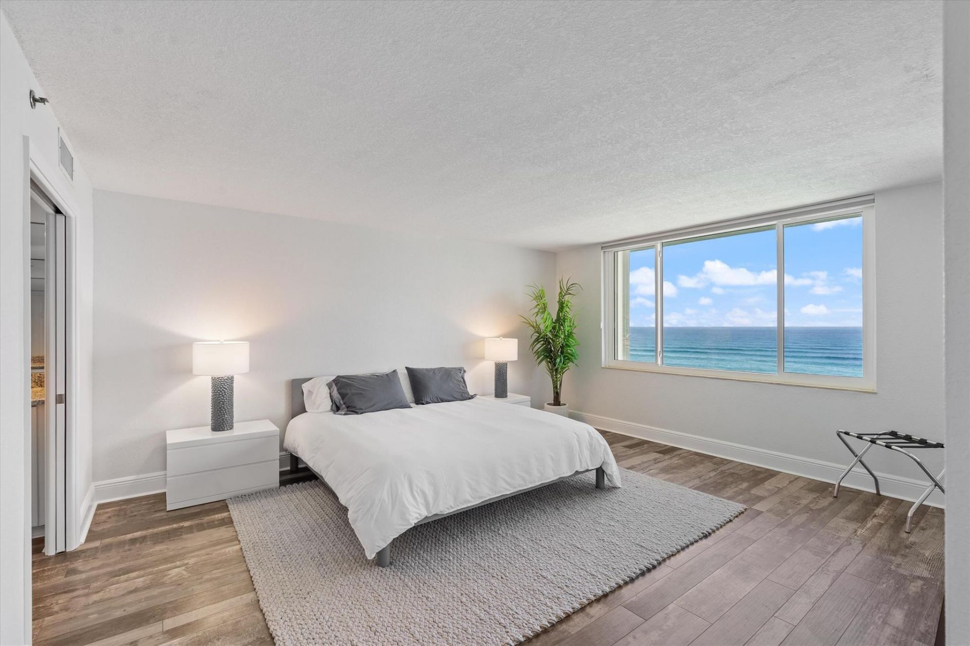 840 Ocean Drive, Unit 1104, Juno Beach, FL 33408 Photo