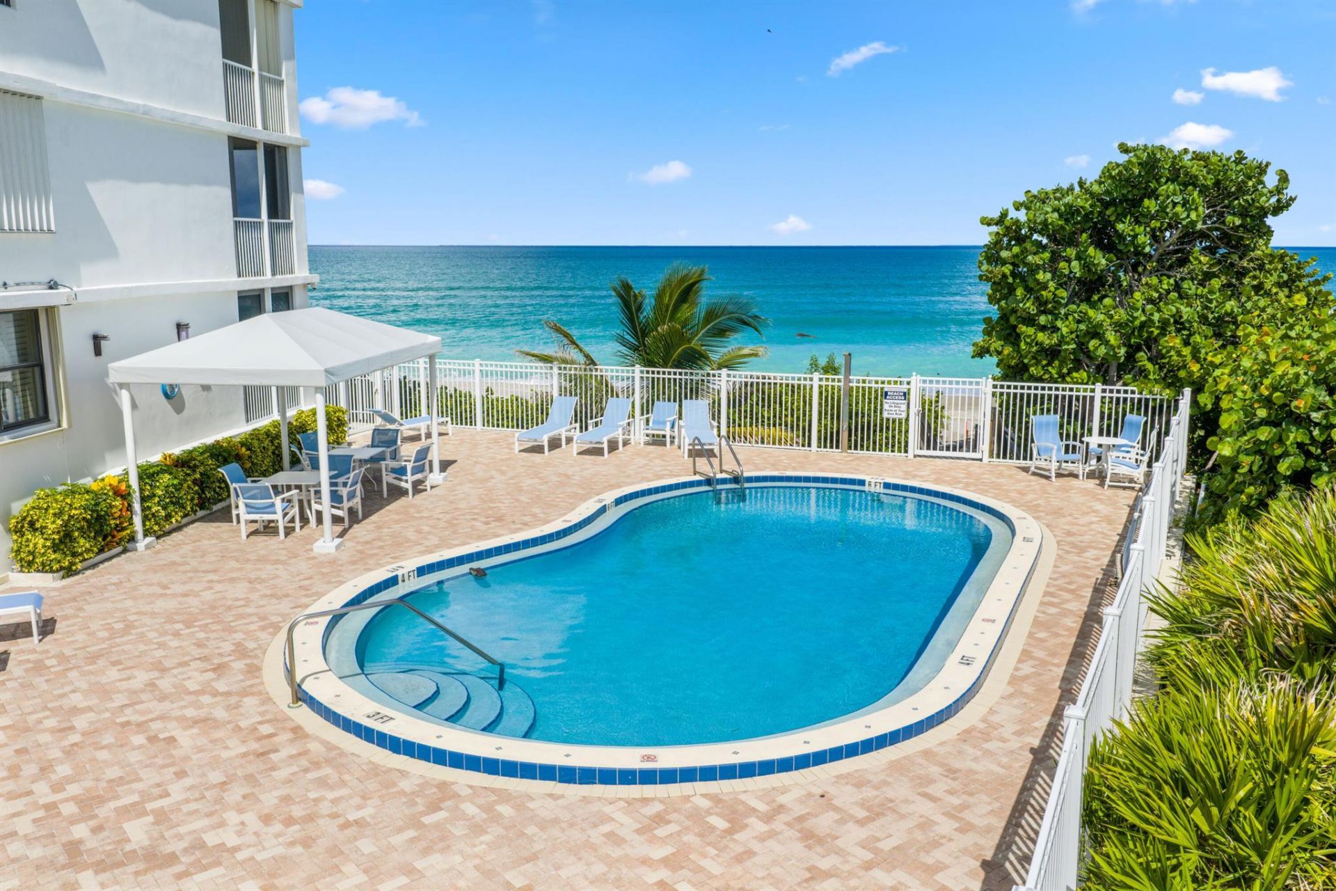 840 Ocean Drive, Unit 1104, Juno Beach, FL 33408 Photo
