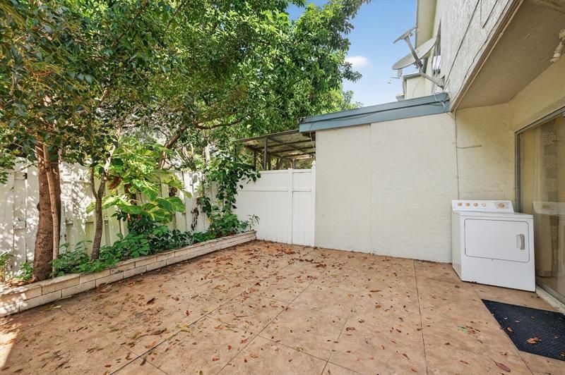 3007 NW 5th Ter, Pompano Beach, FL 33064 Photo