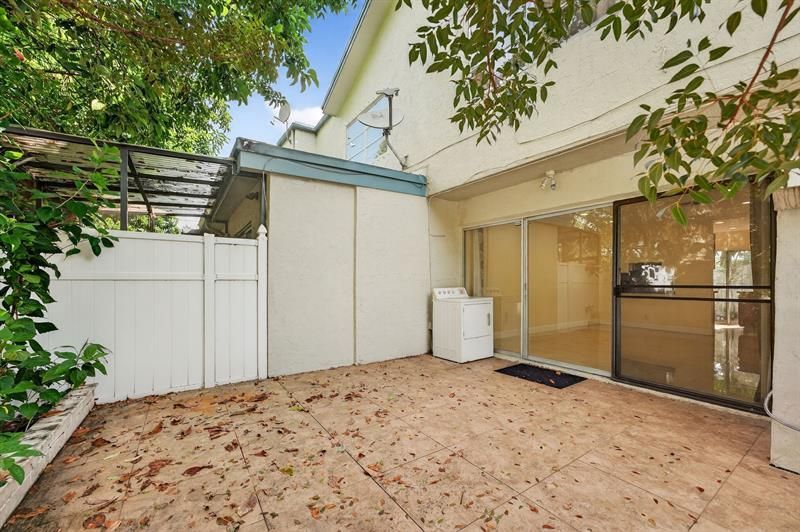 3007 NW 5th Ter, Pompano Beach, FL 33064 Photo