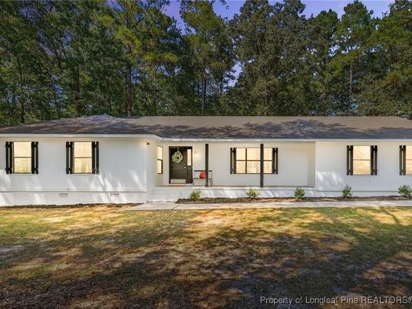 3209 Elms Thorpe Drive, Fayetteville, NC 28312