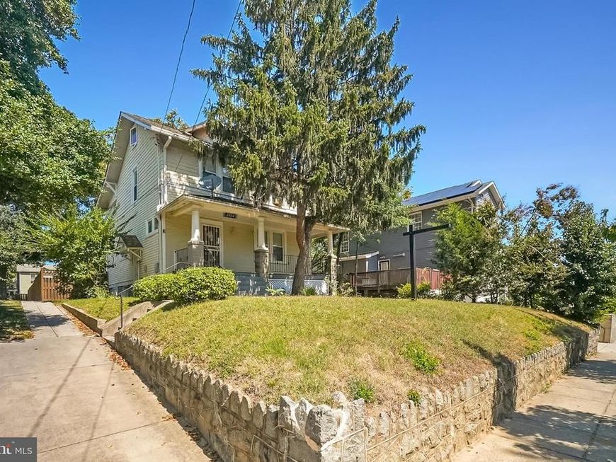 2826 Evarts Street Ne, Washington, DC 20018 Main Photo