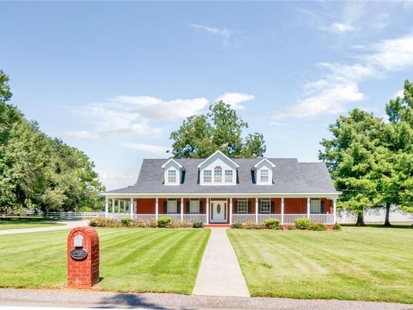 12195 Suzanne Court, Irvington, AL 36544