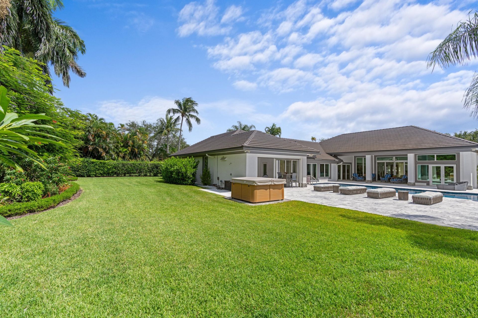 2701 Tecumseh Drive, West Palm Beach, FL 33409 Photo