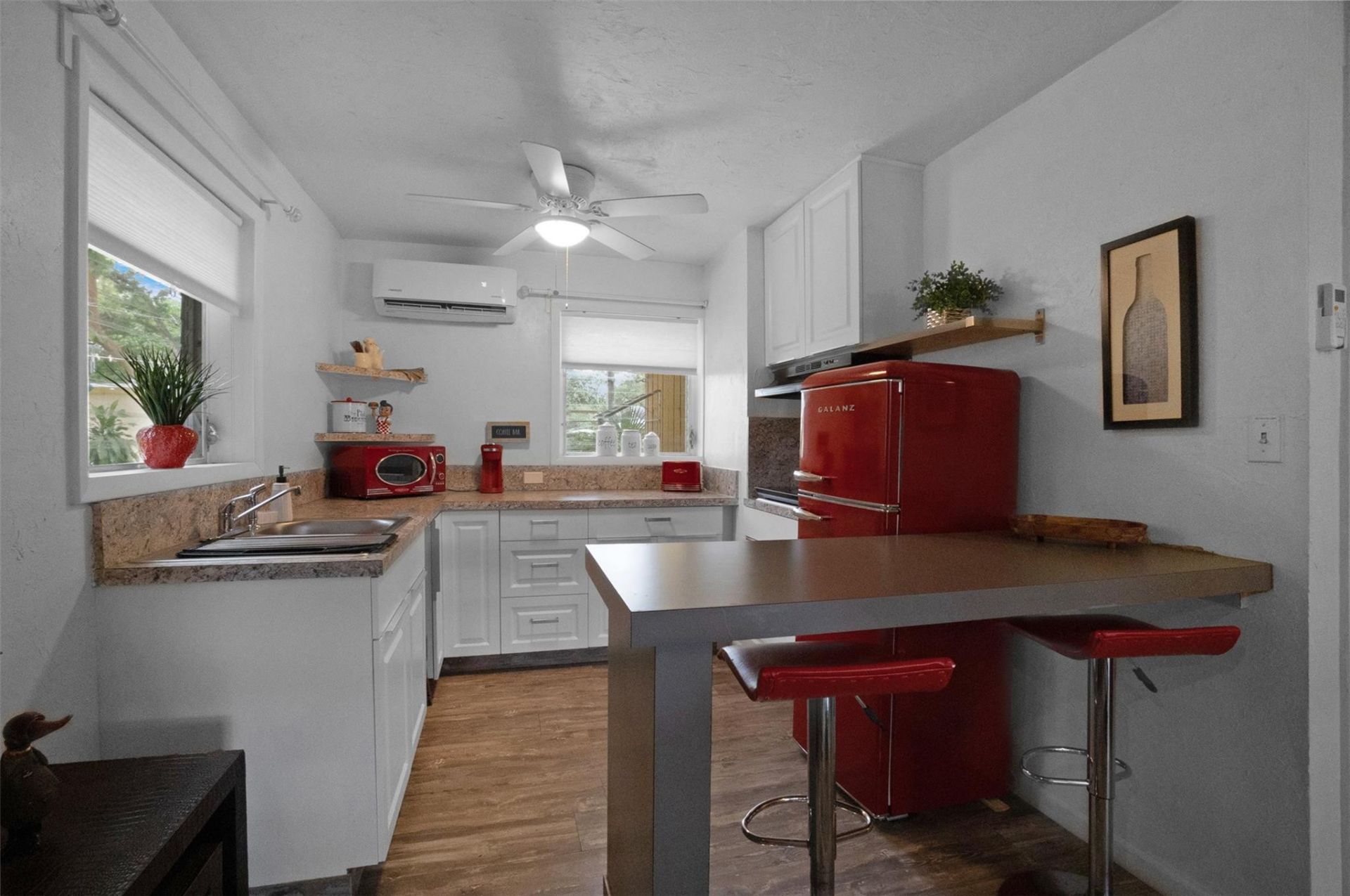 2091 SW 30th Terrace, Fort Lauderdale, FL 33312 Photo