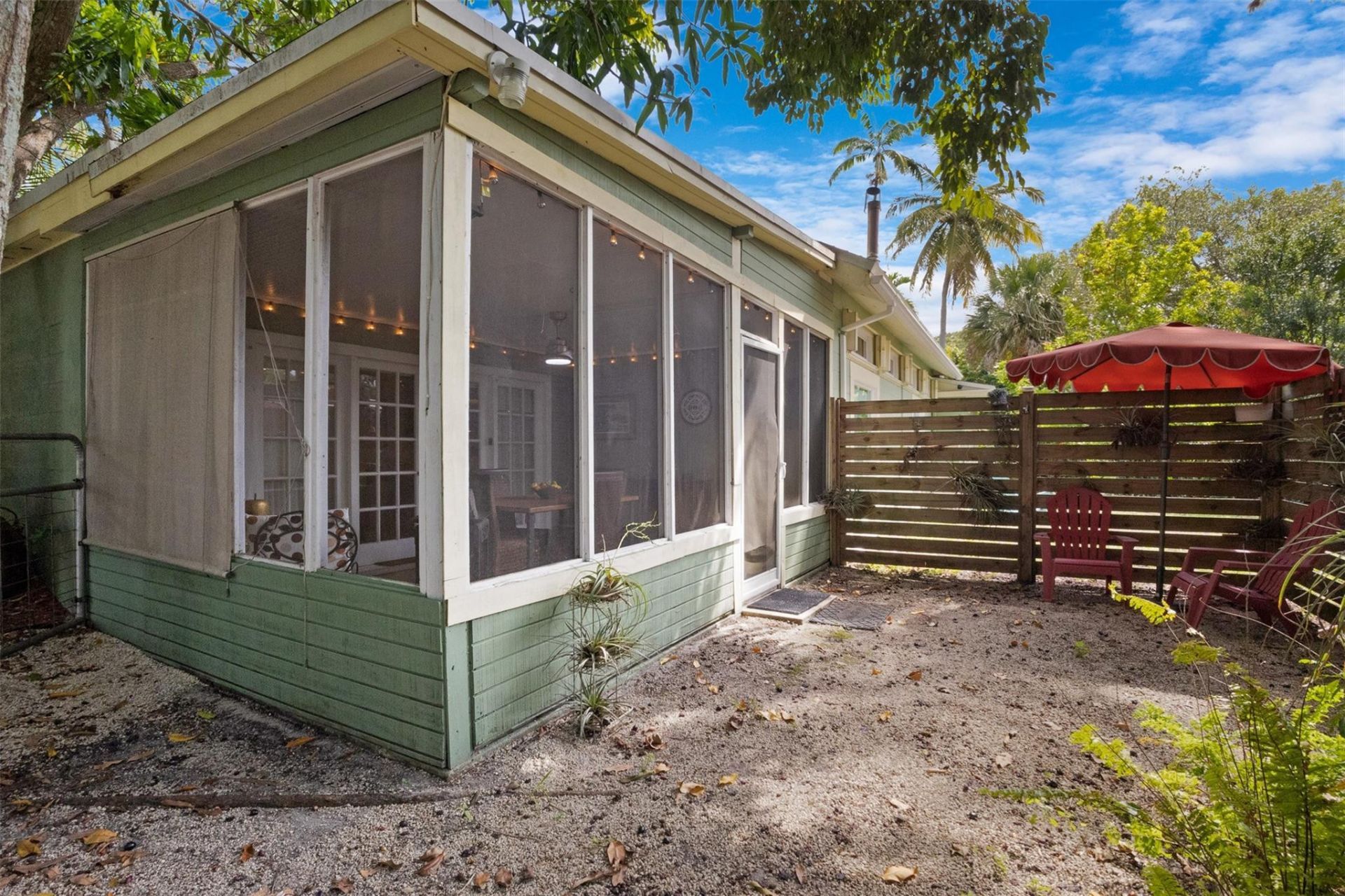 2091 SW 30th Terrace, Fort Lauderdale, FL 33312 Photo