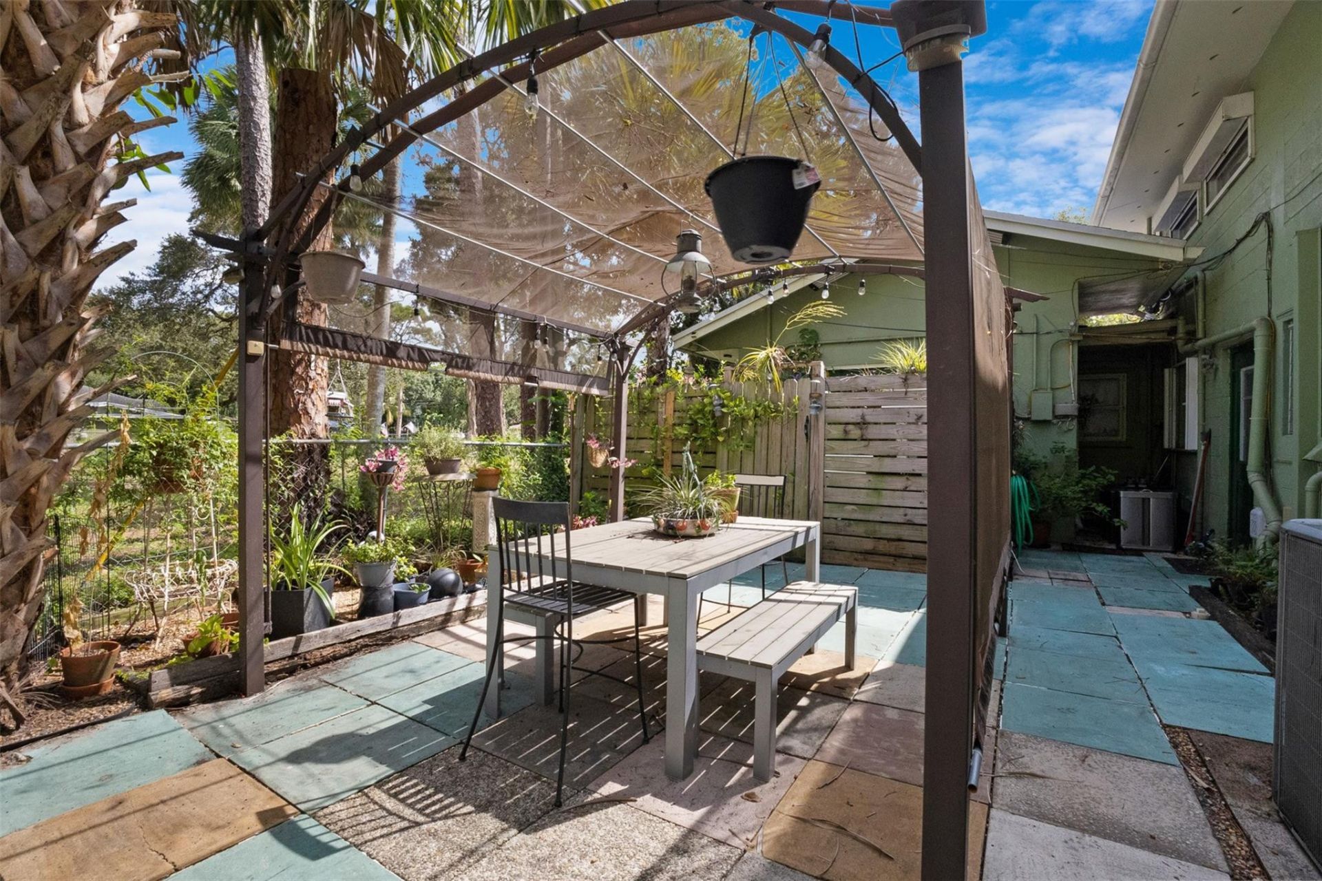 2091 SW 30th Terrace, Fort Lauderdale, FL 33312 Photo