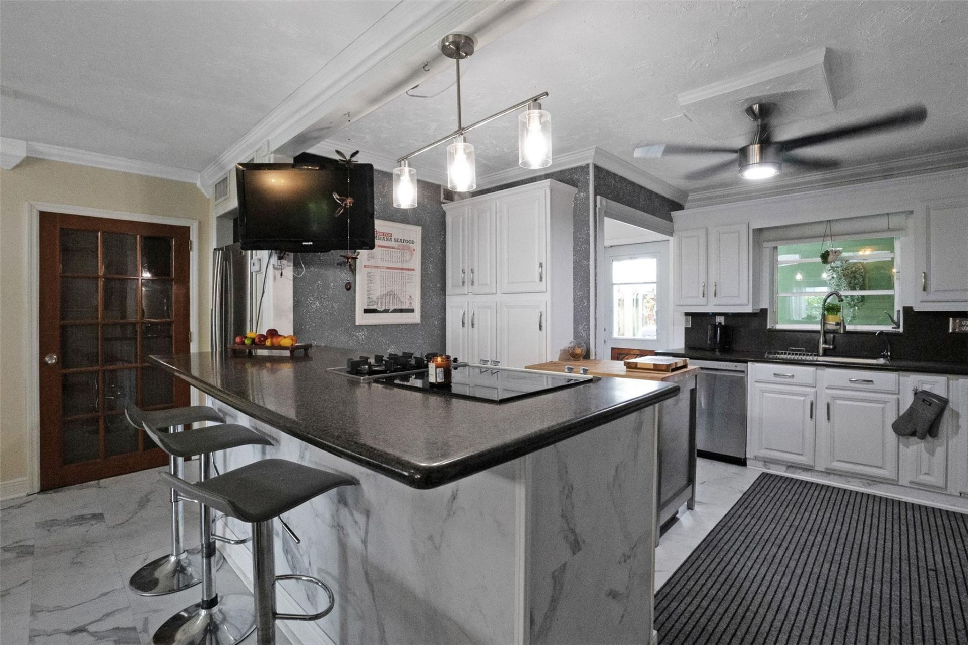 2091 SW 30th Terrace, Fort Lauderdale, FL 33312 Photo